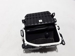 LEXUS NX H20 (2021–2026) Glove box 58813F6010 - 4