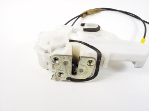 Mitsubishi ASX (2010–2026) Front door lock 5715A744 - 2