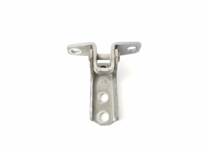 Mitsubishi ASX (2010–2026) Rear side door lower hinge 5702A063 - 2