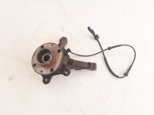 RENAULT Twingo II (2007–2014) Front wheel hub 8200663593 - 2