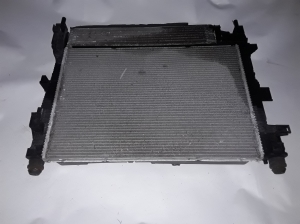 Kühlerpaket und seine Teile - F1F18C607HF