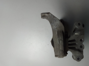 Citroen C4 Picasso (2013–2018) Engine mount 4A103720 - 2