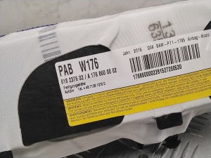 Mercedes Benz A-Class 176 (2012–2018) Passenger dashboard airbag A1768600002 - 2