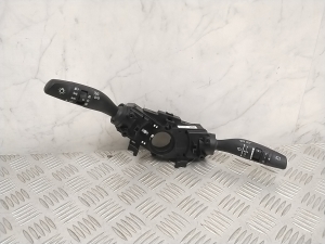 Switch and its parts - 93404Q4960