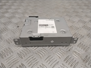 Radio / CD-Player / DVD-Player / Navigation - 9839633180