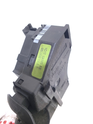 Ford Transit (2003–2006) Turn signal switch 1C1T13335AB - 2