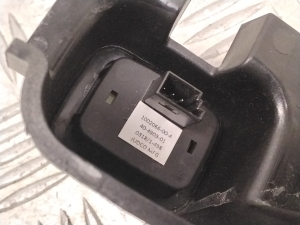 Tesla Model X X (2015–2026) Trunk opening switch 100206600A - 3