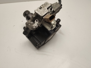 Mercedes Benz C-Class 205 (2014–2021) Kütusepump ja selle osad A6510703301 - 4