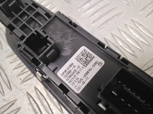 Citroen C4 C41 (2020–2026) Front door glass switch 96788264ZD - 5