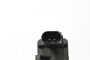 AUDI A4 B8 (2007–2016) Solenoid 4010835A - 5
