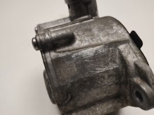 Mercedes Benz C-Class 205 (2014–2021) Vaakumpump A6512300665 - 2