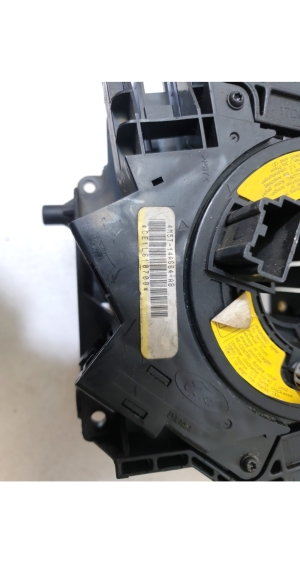 Ford Focus (2004–2011) Turn signal switch 13N064FH, 4M5T14A664AB - 3