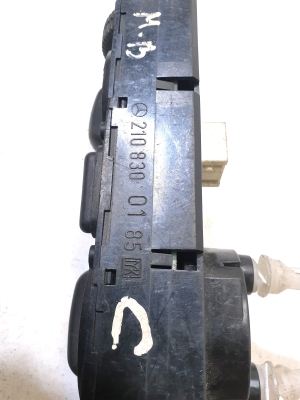 Mercedes Benz E-Class W210 (1995–2002) Heater control panel 2108300185 - 2