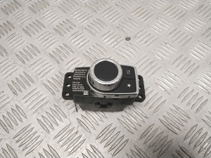 Commande centrale multimédia - A2469009815