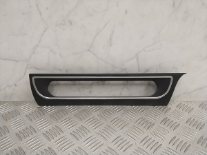 Dashboard trim - J9D3045E66A
