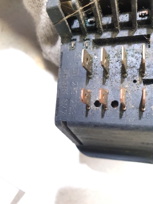 Opel Astra F (1991–2002) Lichtschalter 90213283 - 3