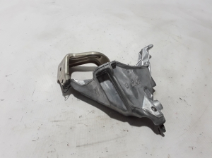 LEXUS NX H20 (2021–2026) Klusinātāja turētājs 1711825040 - 2