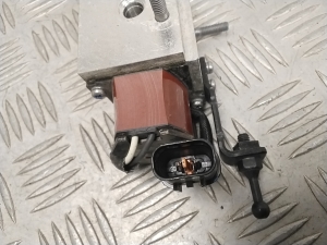 Hyundai Kona (2017–2023) Air conditioner hose valve 97724K4100 - 4