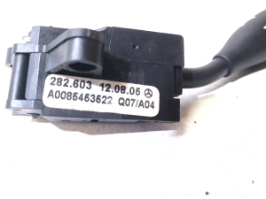 Mercedes Benz CLK-Class 209 (2002–2009) Lenkrad-Einstellschalter A0085453522 - 3