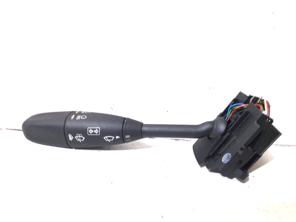Mercedes Benz E-Class W211 (2002–2009) Lüliti ja selle osad A1715400144 Mercedes Benz E-Class W211 (2002–2009) Lüliti ja selle osad A1715400144