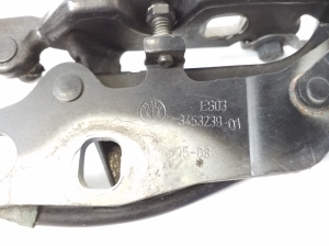 BMW X3 E83 (2003–2010) Hood hinge 3453239 - 2
