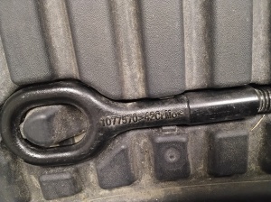 Tesla Model 3 3 (2016–2024) Storage box under the hood 152673800B - 2