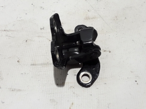 LEXUS NX H20 (2021–2026) Rear side door upper hinge 6875006010 - 2