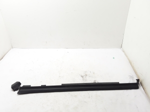   Exterior sill trim  - 75860F6010 