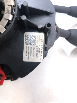 Mercedes Benz C-Class 204 (2007–2014) Suunatulede lüliti 26400684180, A2044403202 - 2