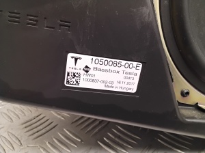 Tesla Model X X (2015–2026) Speaker 105008500E - 4
