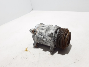 BMW X5 F15 (2013–2018) A/C compressor 9303561 - 4
