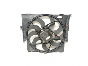 BMW 3 SERIES F30 (2011–2018) Dzesēšanas ventilators un tā daļas 8641963 - 3