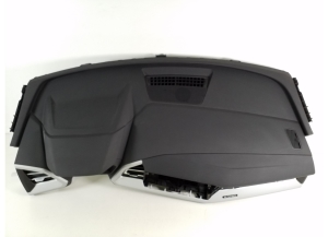 AUDI Q4 e-tron I (2021–2026) Armaturenbrett - 2