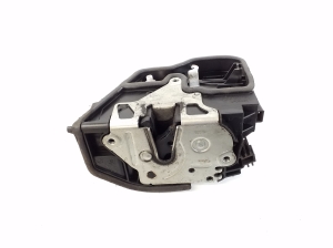 BMW X3 E83 (2003–2010) Front door lock 7202145 - 2