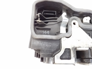 BMW X3 E83 (2003–2010) Front door lock 7202144 - 2