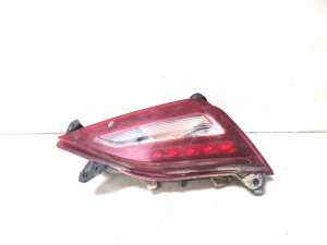 Hyundai Santa Fe (2018–2026) Reverse light 92406S1000  92406S1100 - 3