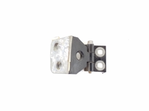 BMW X3 E83 (2003–2010) Front door lower hinge 3422372 - 3