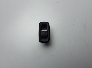 Rear side door window switch - EN1514529BB