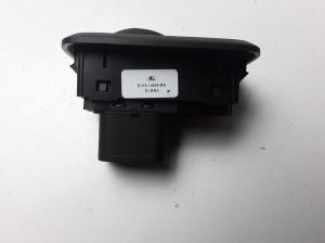 Ford EcoSport (2013–2026) Rear side door window switch EN1514529BB - 2