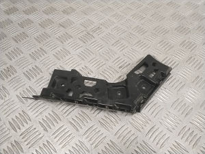 Aizmugurējā bampera kronšteins - 10A807394
