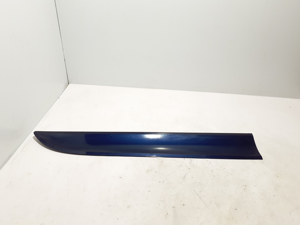 Used Porsche Macan Front door strip 95B837890G