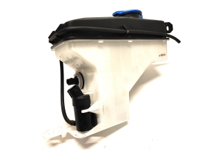 Hyundai IONIQ 5 I (2021–2026) Front washer fluid reservoir 98610-GI000 - 2