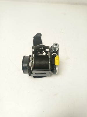 Mercedes Benz C-Class 204 (2007–2014) Tagumine turvavöö A2048602886 - 2