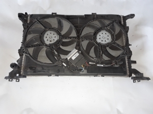 AUDI A4 B8 (2007–2016) Ensemble de radiateurs et ses pièces 8K0121251L - 3