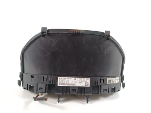 Mercedes Benz A-Class 176 (2012–2018) Instrument cluster A1769008602 - 5