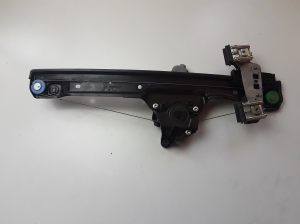 Ford EcoSport (2013–2026) Esiukse aknatõstuk ja selle osad CN15A23201CB - 2