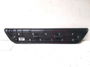 Hyundai Santa Fe (2018–2026) Inner sill trim 85877S1500 - 2