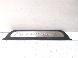Hyundai Santa Fe (2018–2026) Inner sill trim 85877S1500 - 4