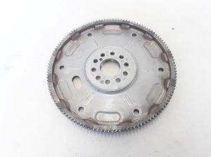  Clutch flywheel 