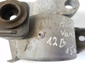 Opel Adam (2012–2026) Motorlager 13130739 - 2